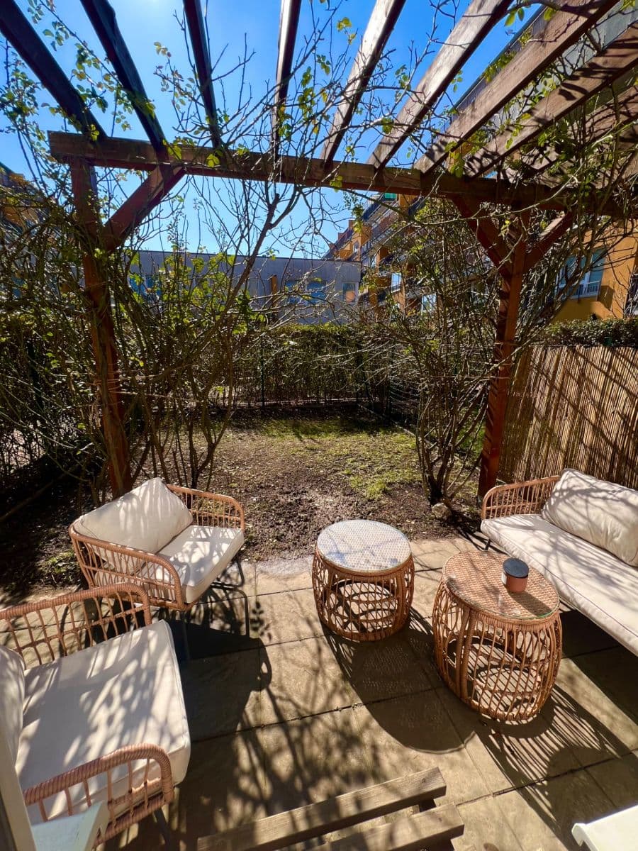 4 bedroom flat to rent, 150 m², Pod Harfou, Prague, Prague 4 bedroom flat to rent, 150 m², Pod Harfou, Prague, Prague