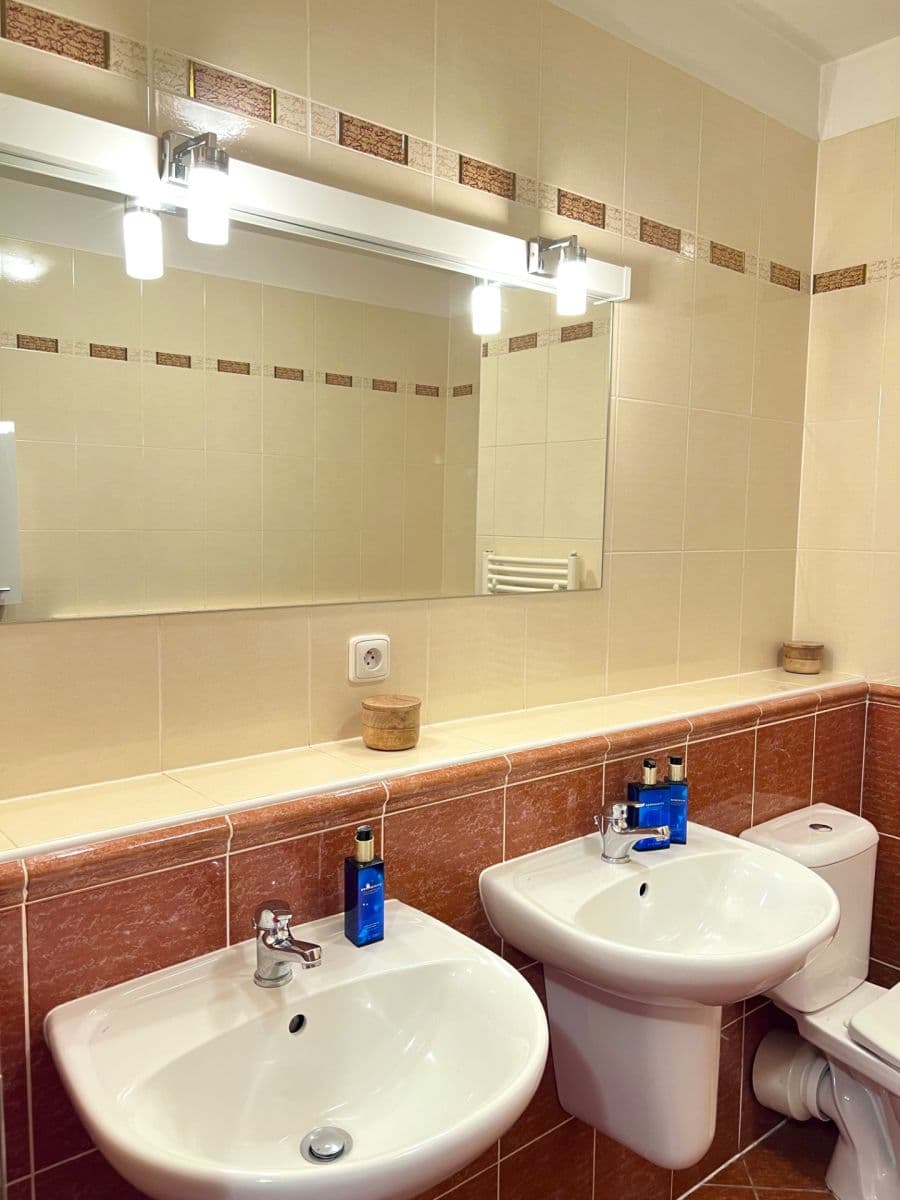 4 bedroom flat to rent, 150 m², Pod Harfou, Prague, Prague 4 bedroom flat to rent, 150 m², Pod Harfou, Prague, Prague