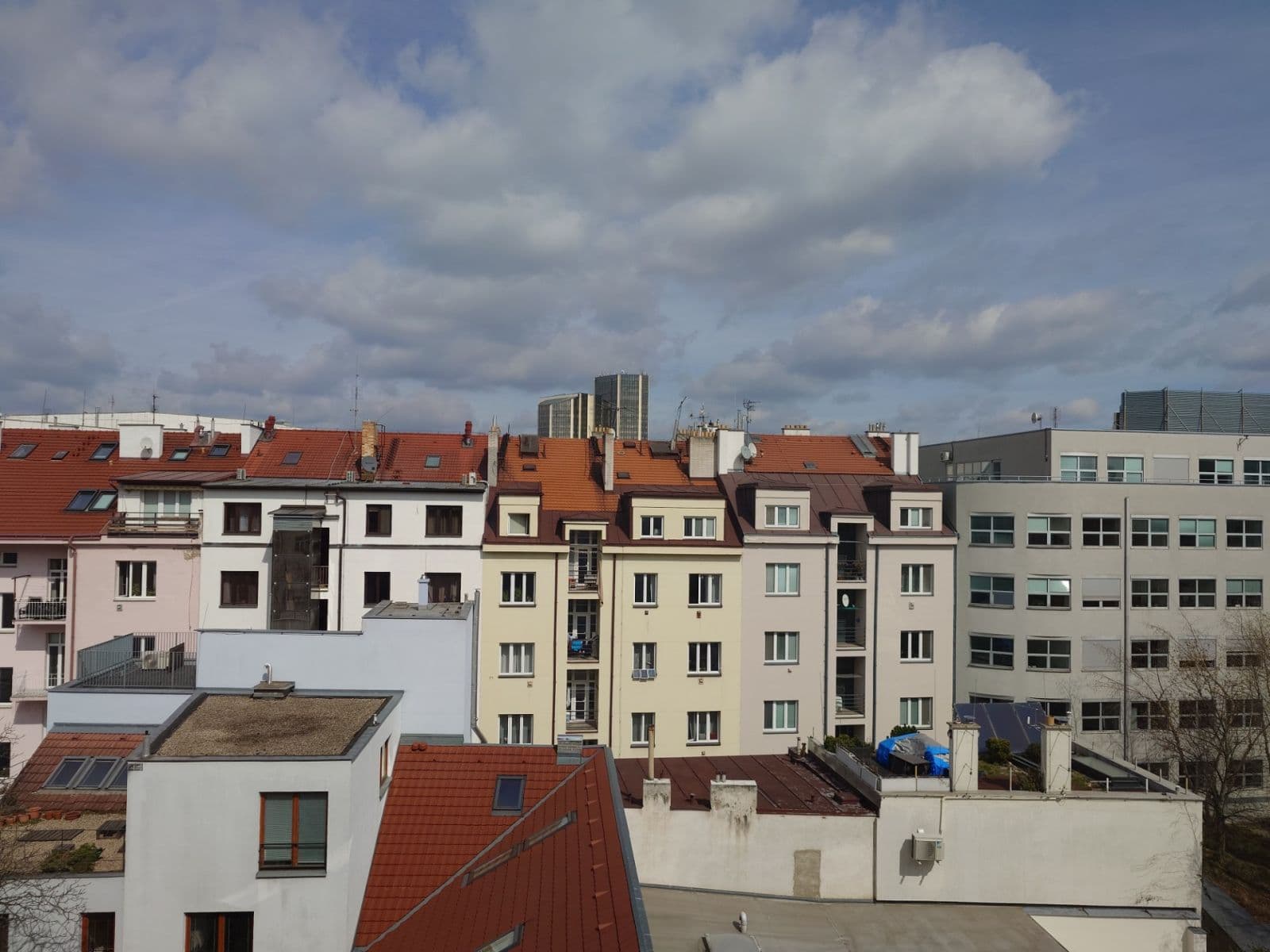 3 bedroom with open-plan kitchen flat to rent, 95 m², Marie Cibulkové, Prague, Prague 3 bedroom with open-plan kitchen flat to rent, 95 m², Marie Cibulkové, Prague, Prague