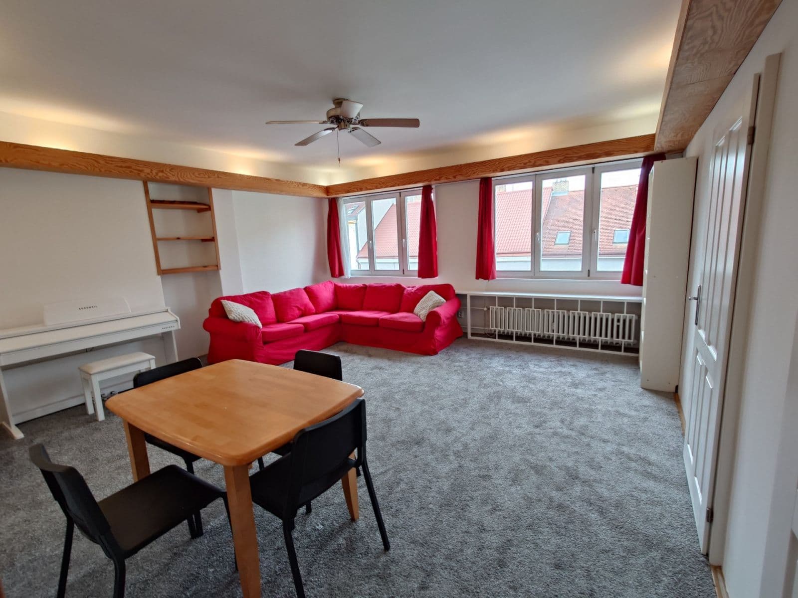 3 bedroom with open-plan kitchen flat to rent, 95 m², Marie Cibulkové, Prague, Prague 3 bedroom with open-plan kitchen flat to rent, 95 m², Marie Cibulkové, Prague, Prague