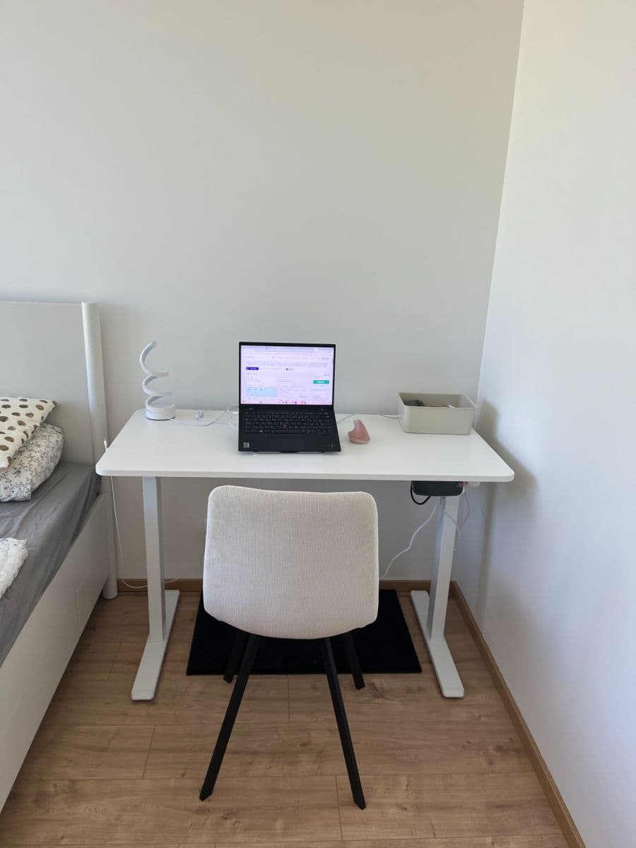 1 bedroom with open-plan kitchen flat to rent, 48 m², Českobrodská, Prague, Prague 1 bedroom with open-plan kitchen flat to rent, 48 m², Českobrodská, Prague, Prague