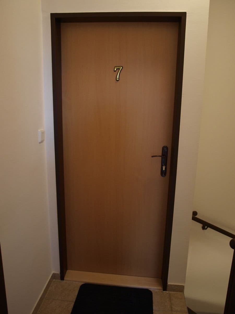 Studio flat to rent, 17 m², Ořechová, Rebešovice, Jihomoravský Region Studio flat to rent, 17 m², Ořechová, Rebešovice, Jihomoravský Region