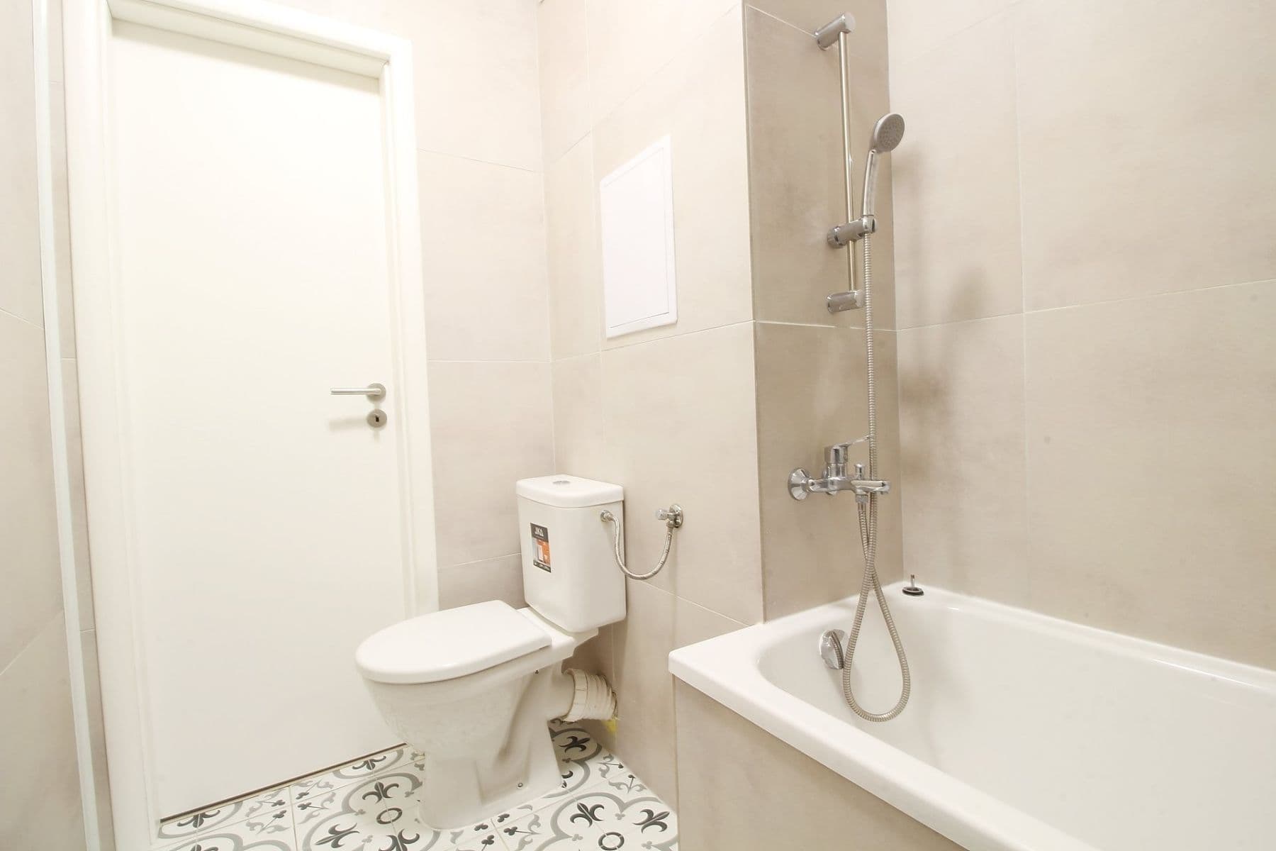 2 bedroom flat to rent, 66 m², Liškova, Prague, Prague 2 bedroom flat to rent, 66 m², Liškova, Prague, Prague