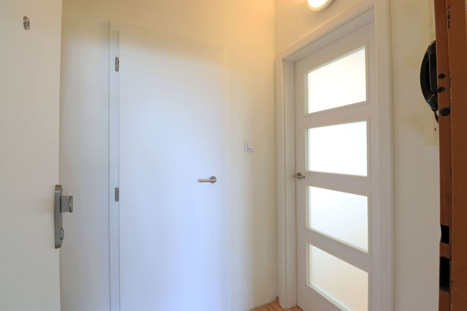 Studio flat to rent, 33 m², Hurbanova, Prague, Prague Studio flat to rent, 33 m², Hurbanova, Prague, Prague