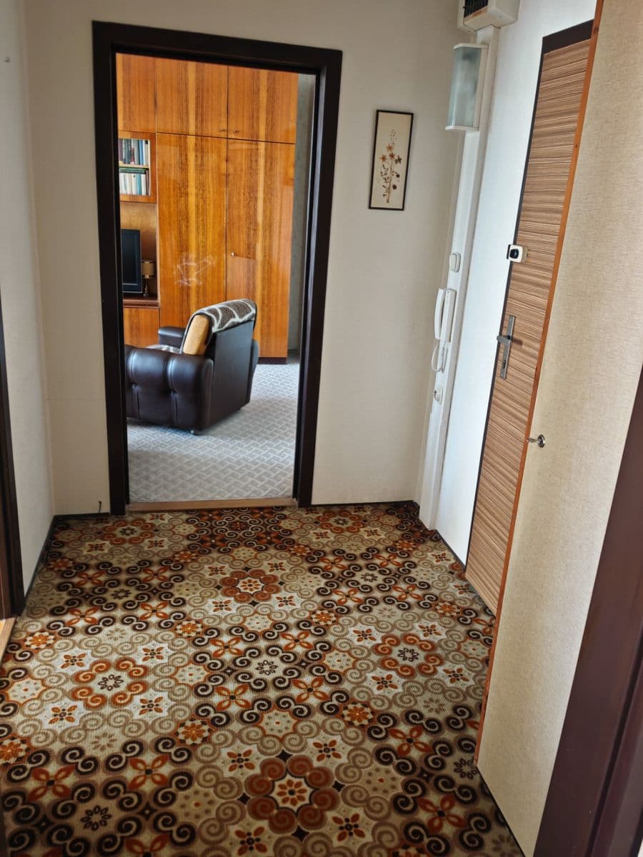 2 bedroom flat to rent, 53 m², Dubnova, Prague, Prague 2 bedroom flat to rent, 53 m², Dubnova, Prague, Prague
