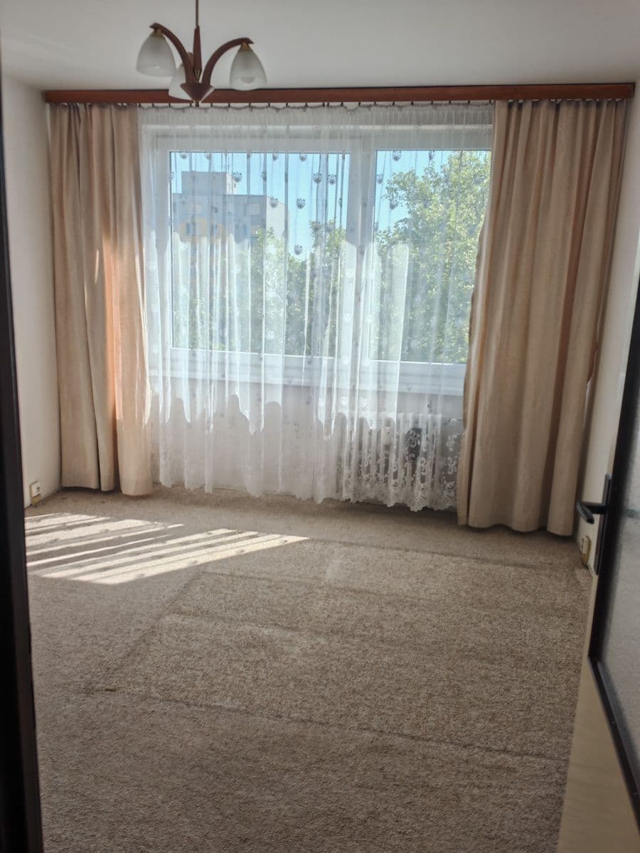 2 bedroom flat to rent, 53 m², Dubnova, Prague, Prague 2 bedroom flat to rent, 53 m², Dubnova, Prague, Prague