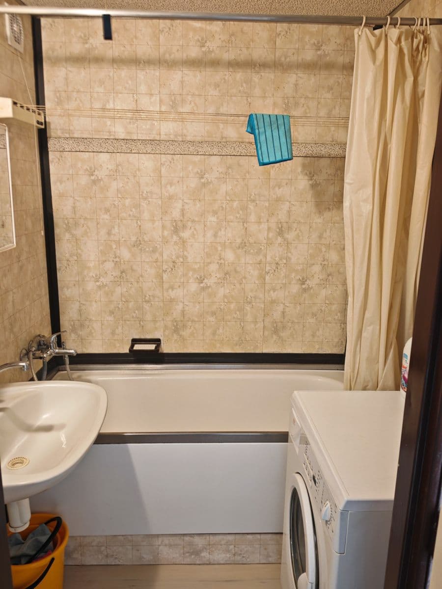 2 bedroom flat to rent, 53 m², Dubnova, Prague, Prague 2 bedroom flat to rent, 53 m², Dubnova, Prague, Prague