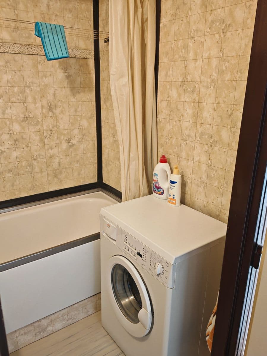 2 bedroom flat to rent, 53 m², Dubnova, Prague, Prague 2 bedroom flat to rent, 53 m², Dubnova, Prague, Prague