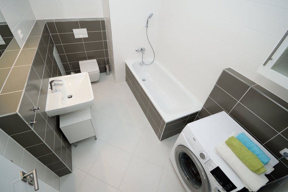 1 bedroom with open-plan kitchen flat to rent, 53 m², Makedonská, Prague, Prague 1 bedroom with open-plan kitchen flat to rent, 53 m², Makedonská, Prague, Prague