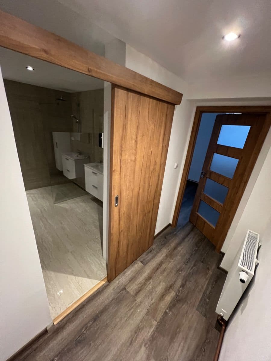 1 bedroom with open-plan kitchen flat to rent, 65 m², 26. dubna, Cheb, Karlovarský Region 1 bedroom with open-plan kitchen flat to rent, 65 m², 26. dubna, Cheb, Karlovarský Region