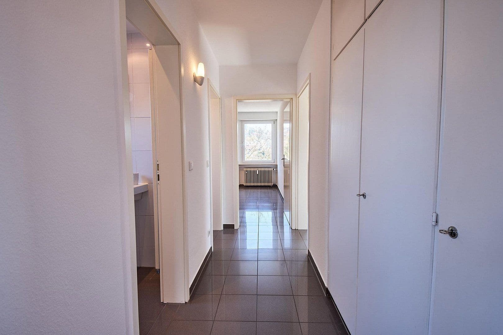 3 bedroom with open-plan kitchen flat for sale, 105 m², Esslingen am Neckar, Baden-Württemberg 3 bedroom with open-plan kitchen flat for sale, 105 m², Esslingen am Neckar, Baden-Württemberg