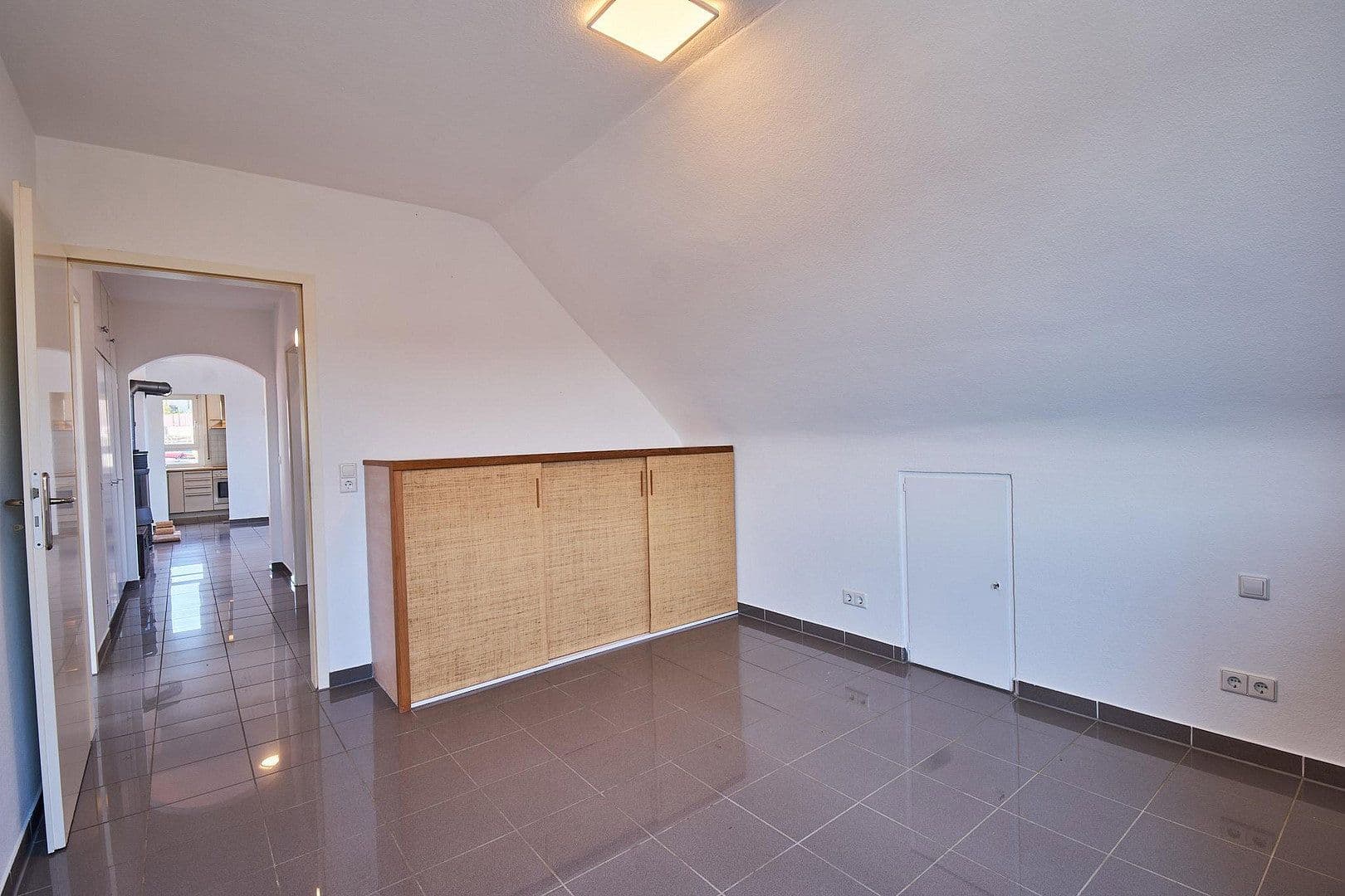 3 bedroom with open-plan kitchen flat for sale, 105 m², Esslingen am Neckar, Baden-Württemberg 3 bedroom with open-plan kitchen flat for sale, 105 m², Esslingen am Neckar, Baden-Württemberg