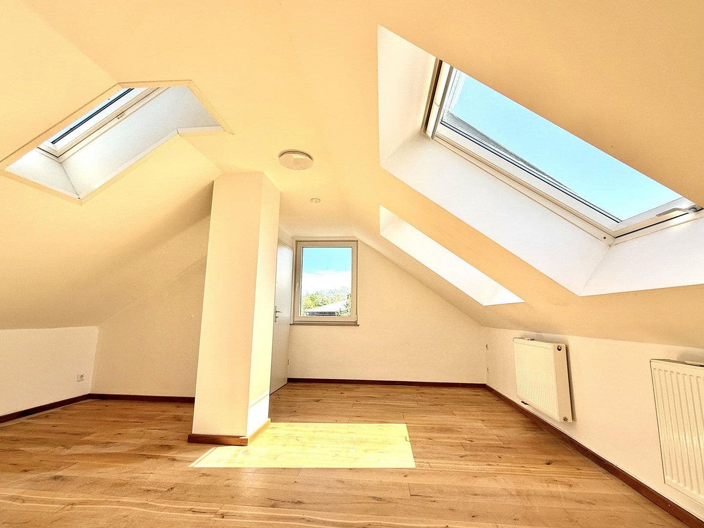 house for sale, 91 m², Kriftel, Hesse house for sale, 91 m², Kriftel, Hesse