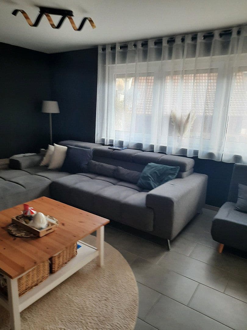 4 bedroom flat to rent, 104 m², Neuffen, Baden-Württemberg 4 bedroom flat to rent, 104 m², Neuffen, Baden-Württemberg