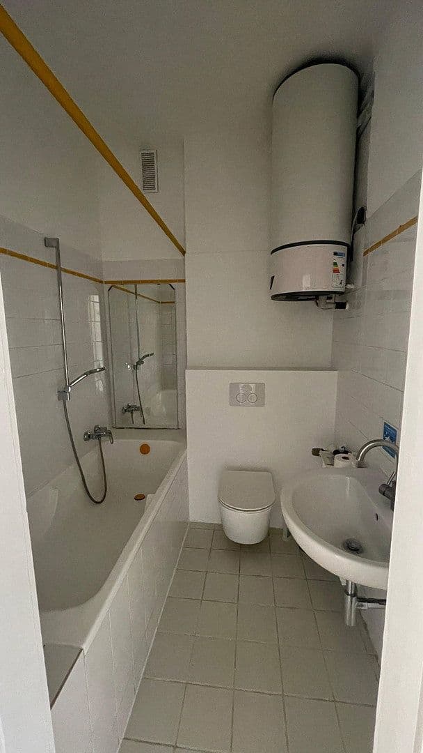 2 bedroom flat to rent, 53 m², Moltkestrasse 125, Köln, North Rhine-Westphalia 2 bedroom flat to rent, 53 m², Moltkestrasse 125, Köln, North Rhine-Westphalia