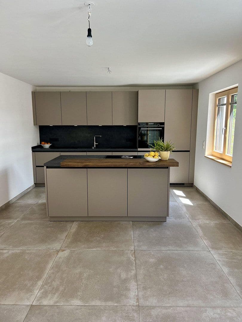 4 bedroom flat to rent, 117 m², Markt Inersdorf, Bavaria 4 bedroom flat to rent, 117 m², Markt Inersdorf, Bavaria