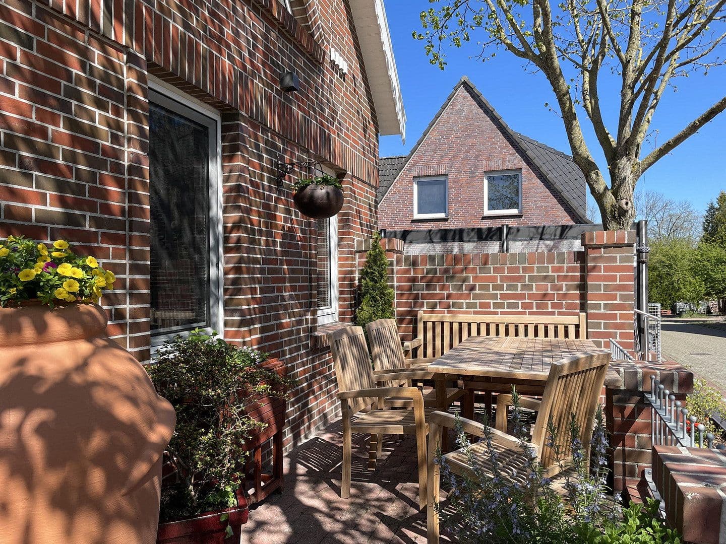 house for sale, 220 m², Brauereistraße 2, Krummhörn, Lower Saxony house for sale, 220 m², Brauereistraße 2, Krummhörn, Lower Saxony