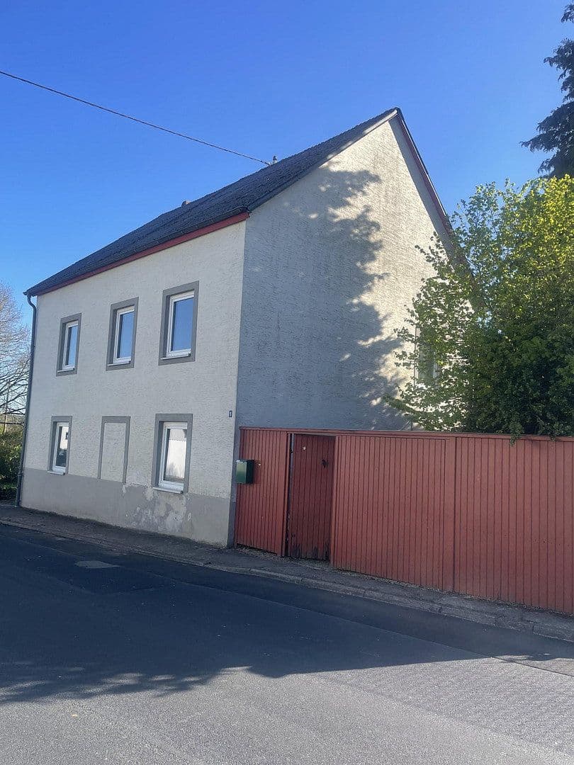 house for sale, 195 m², Üxheim, Rhineland-Palatinate house for sale, 195 m², Üxheim, Rhineland-Palatinate