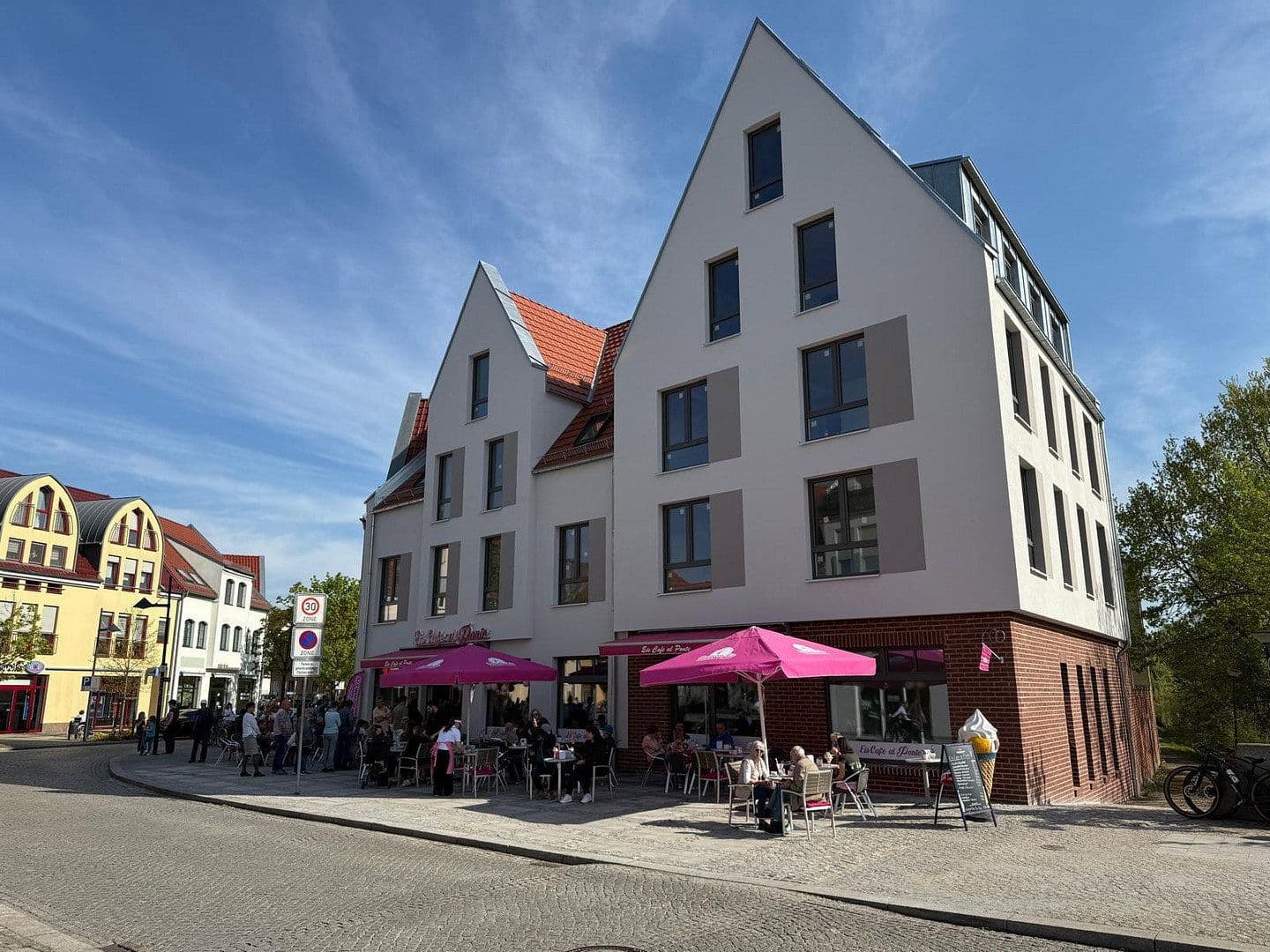 5 bedroom flat to rent, 85 m², Brückenplatz 7, Lübben (Spreewald), Brandenburg 5 bedroom flat to rent, 85 m², Brückenplatz 7, Lübben (Spreewald), Brandenburg