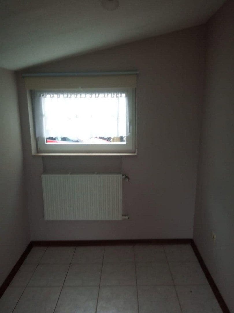 house for sale, 120 m², Heinrich-Lersch-Platz 9, Essen, North Rhine-Westphalia house for sale, 120 m², Heinrich-Lersch-Platz 9, Essen, North Rhine-Westphalia