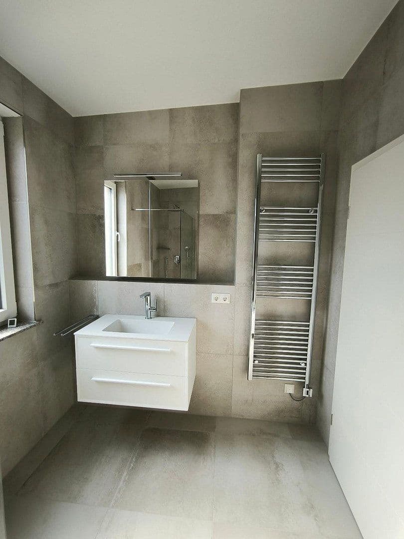 2 bedroom with open-plan kitchen flat for sale, 119 m², Seligenstadt, Hesse 2 bedroom with open-plan kitchen flat for sale, 119 m², Seligenstadt, Hesse