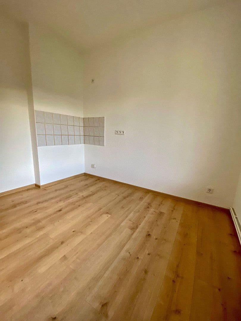 4 bedroom flat to rent, 76 m², Ernst-Thälmann-Straße 50, Sandersdorf-Brehna, Saxony-Anhalt 4 bedroom flat to rent, 76 m², Ernst-Thälmann-Straße 50, Sandersdorf-Brehna, Saxony-Anhalt
