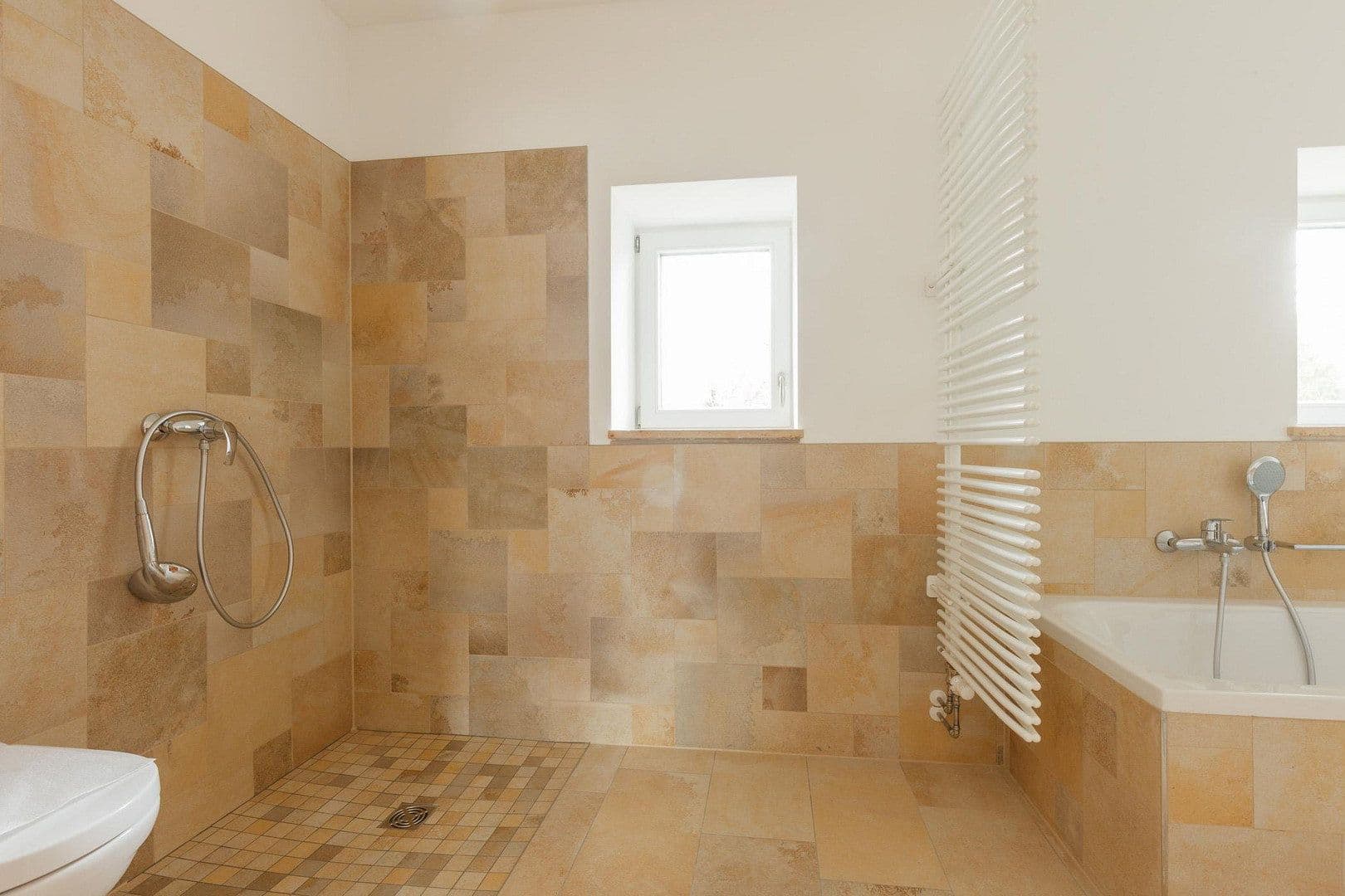 2 bedroom flat to rent, 95 m², Rosenstraße 5, Großhesselohe, Bavaria 2 bedroom flat to rent, 95 m², Rosenstraße 5, Großhesselohe, Bavaria