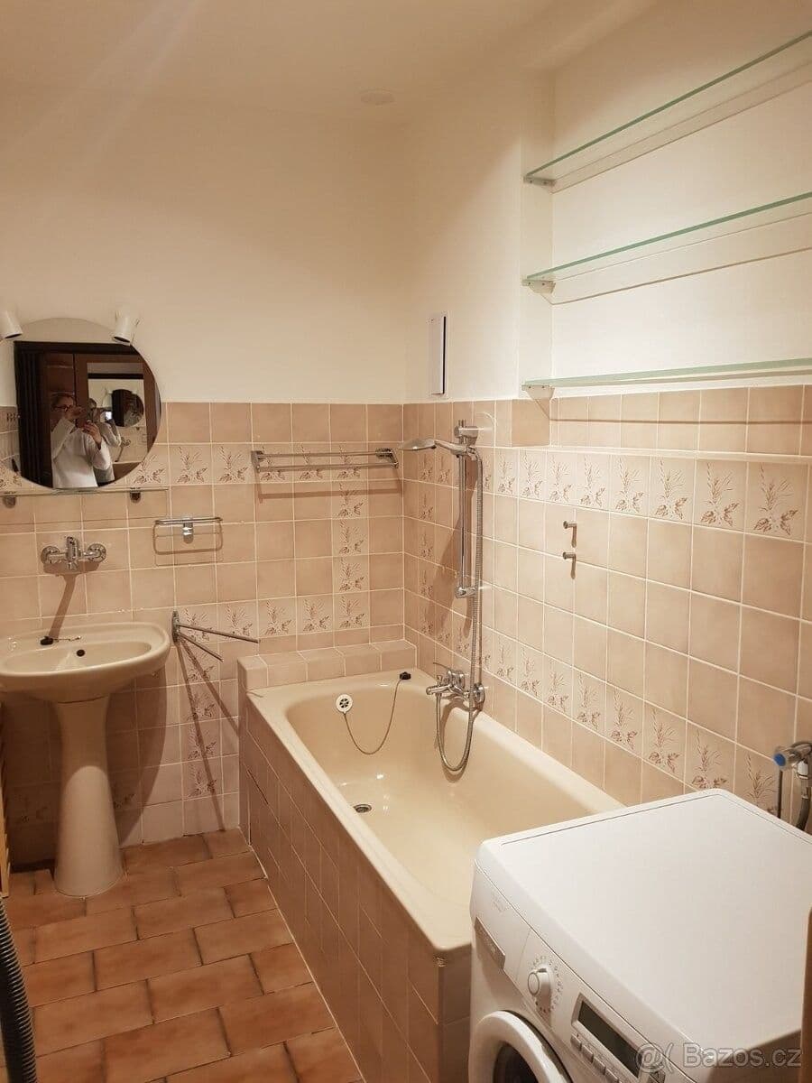 2 bedroom with open-plan kitchen flat for sale, 75 m², Oblouková, Prague, Prague 2 bedroom with open-plan kitchen flat for sale, 75 m², Oblouková, Prague, Prague