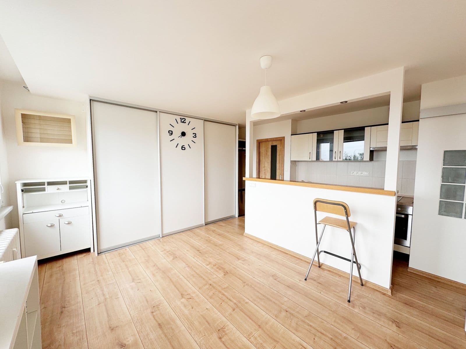 Studio flat to rent, 32 m², Jelínkova, Prague, Prague Studio flat to rent, 32 m², Jelínkova, Prague, Prague