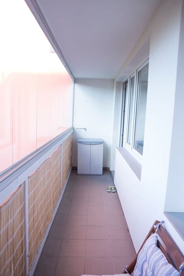 2 bedroom with open-plan kitchen flat to rent, 67 m², Krosenská, Prague, Prague 2 bedroom with open-plan kitchen flat to rent, 67 m², Krosenská, Prague, Prague