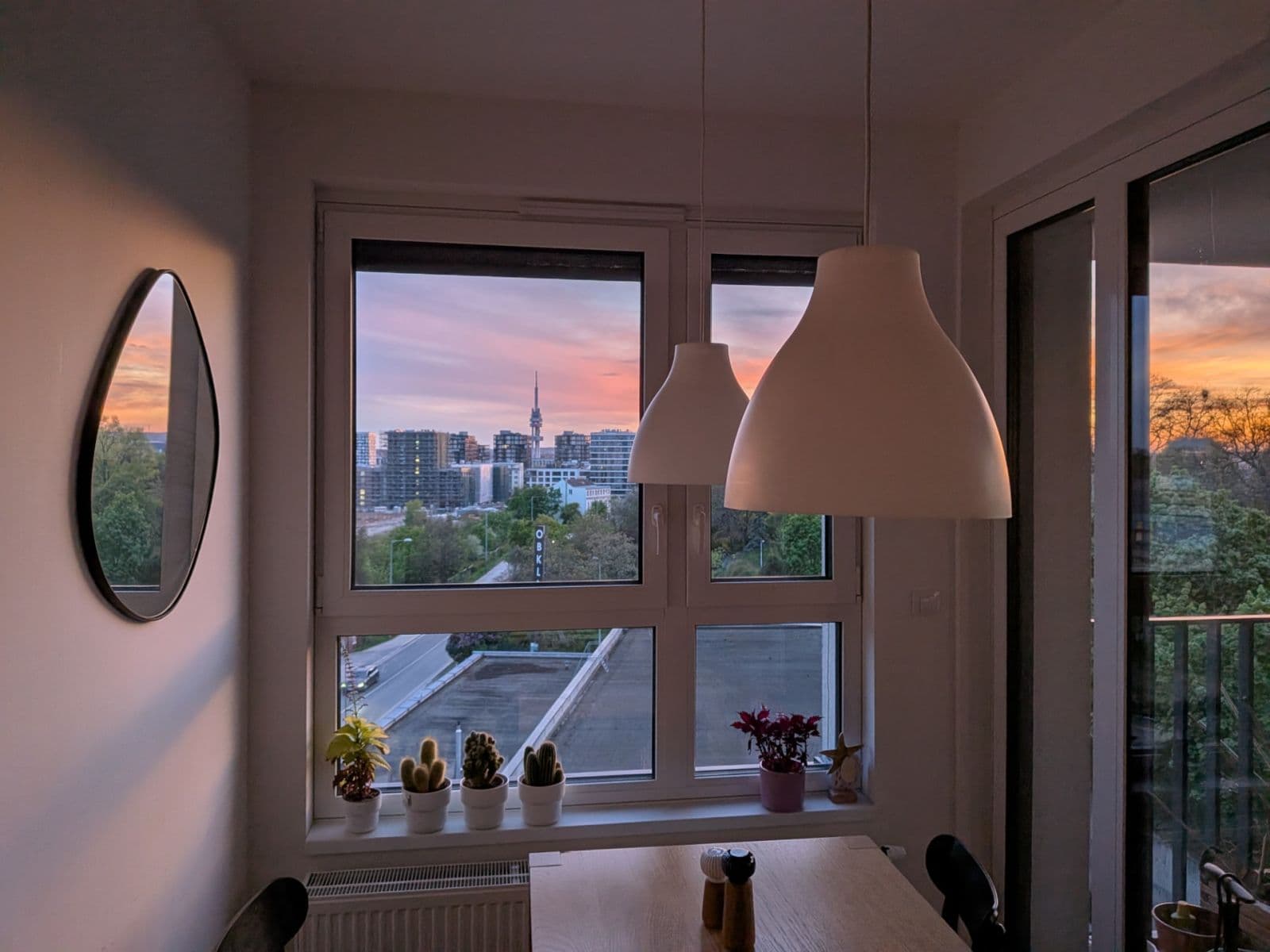 2 bedroom with open-plan kitchen flat to rent, 80 m², Olgy Havlové, Prague, Prague 2 bedroom with open-plan kitchen flat to rent, 80 m², Olgy Havlové, Prague, Prague