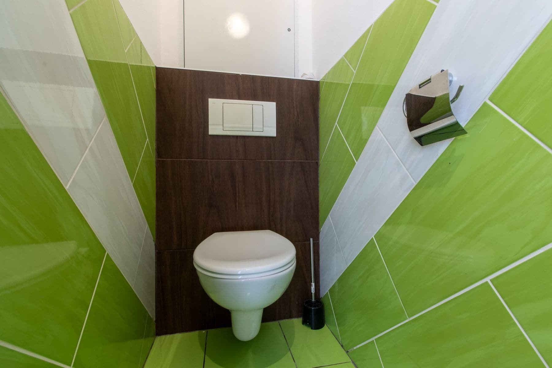 3 bedroom flat to rent, 72 m², K sadu, Prague, Prague 3 bedroom flat to rent, 72 m², K sadu, Prague, Prague