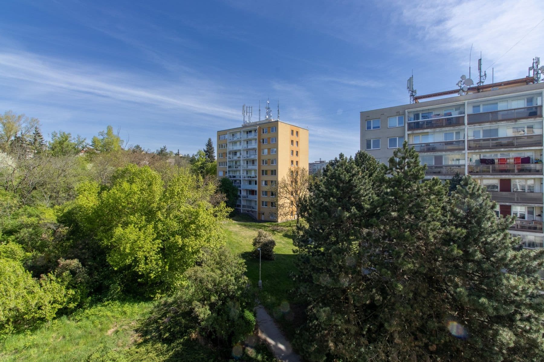 3 bedroom flat to rent, 72 m², K sadu, Prague, Prague 3 bedroom flat to rent, 72 m², K sadu, Prague, Prague