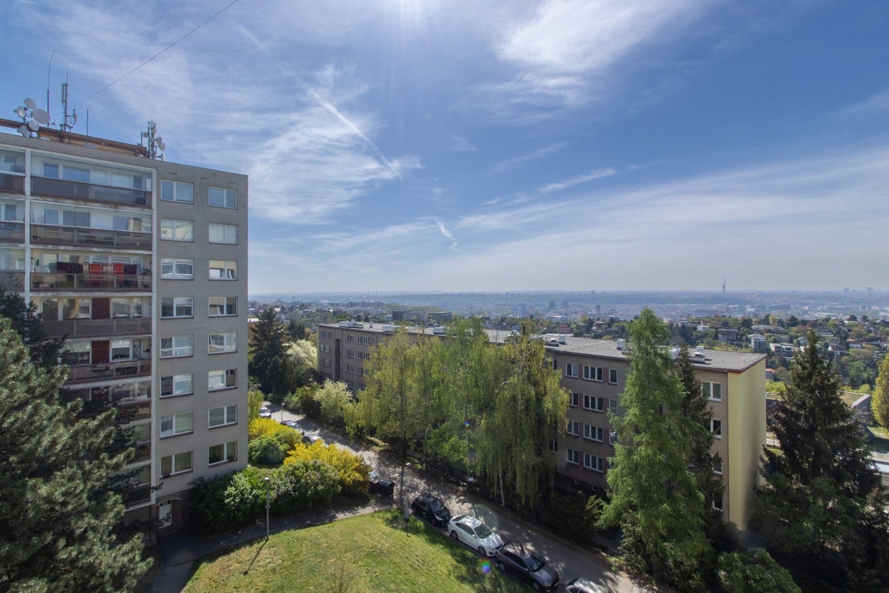 3 bedroom flat to rent, 72 m², K sadu, Prague, Prague 3 bedroom flat to rent, 72 m², K sadu, Prague, Prague