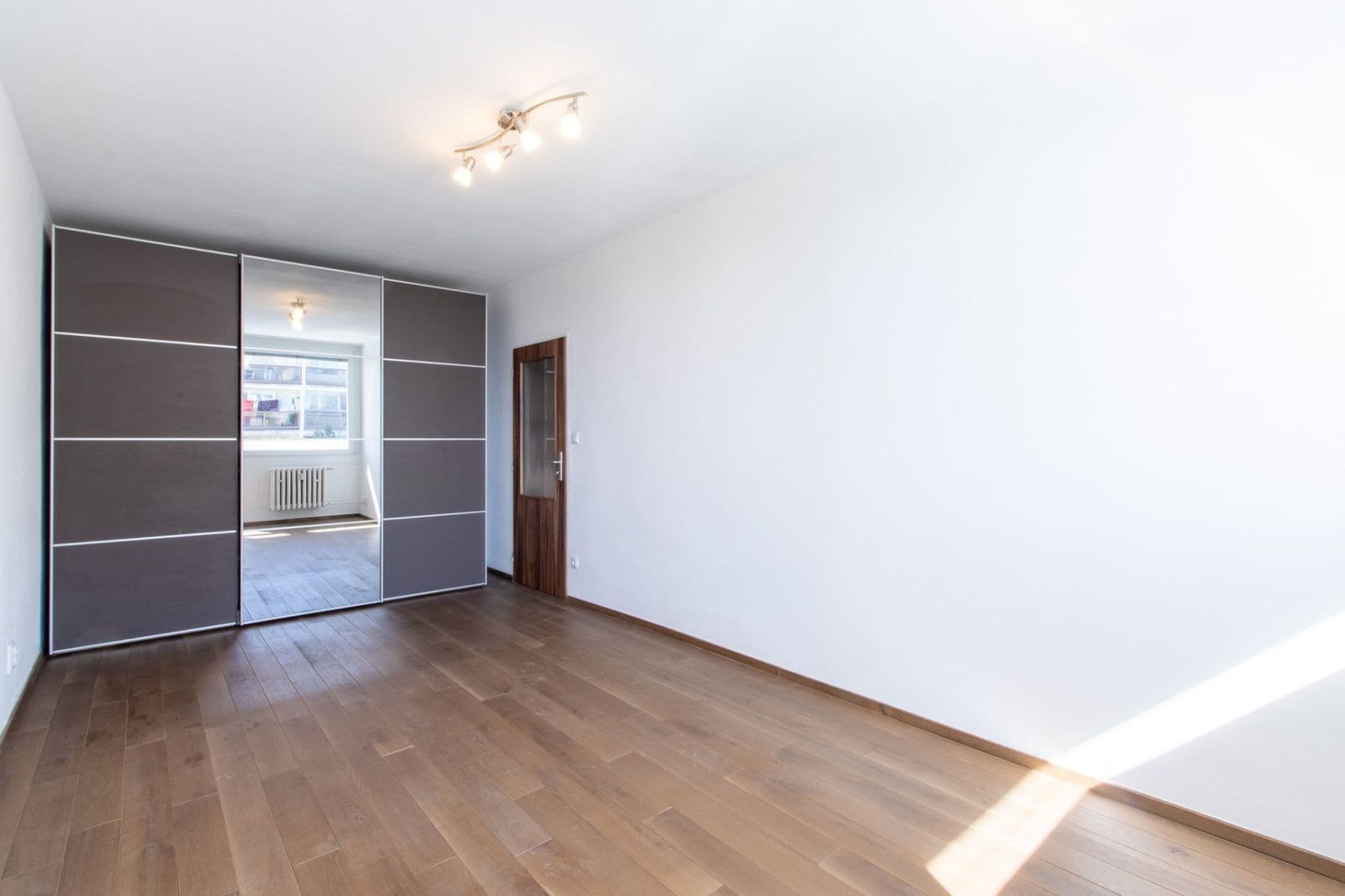 3 bedroom flat to rent, 72 m², K sadu, Prague, Prague 3 bedroom flat to rent, 72 m², K sadu, Prague, Prague