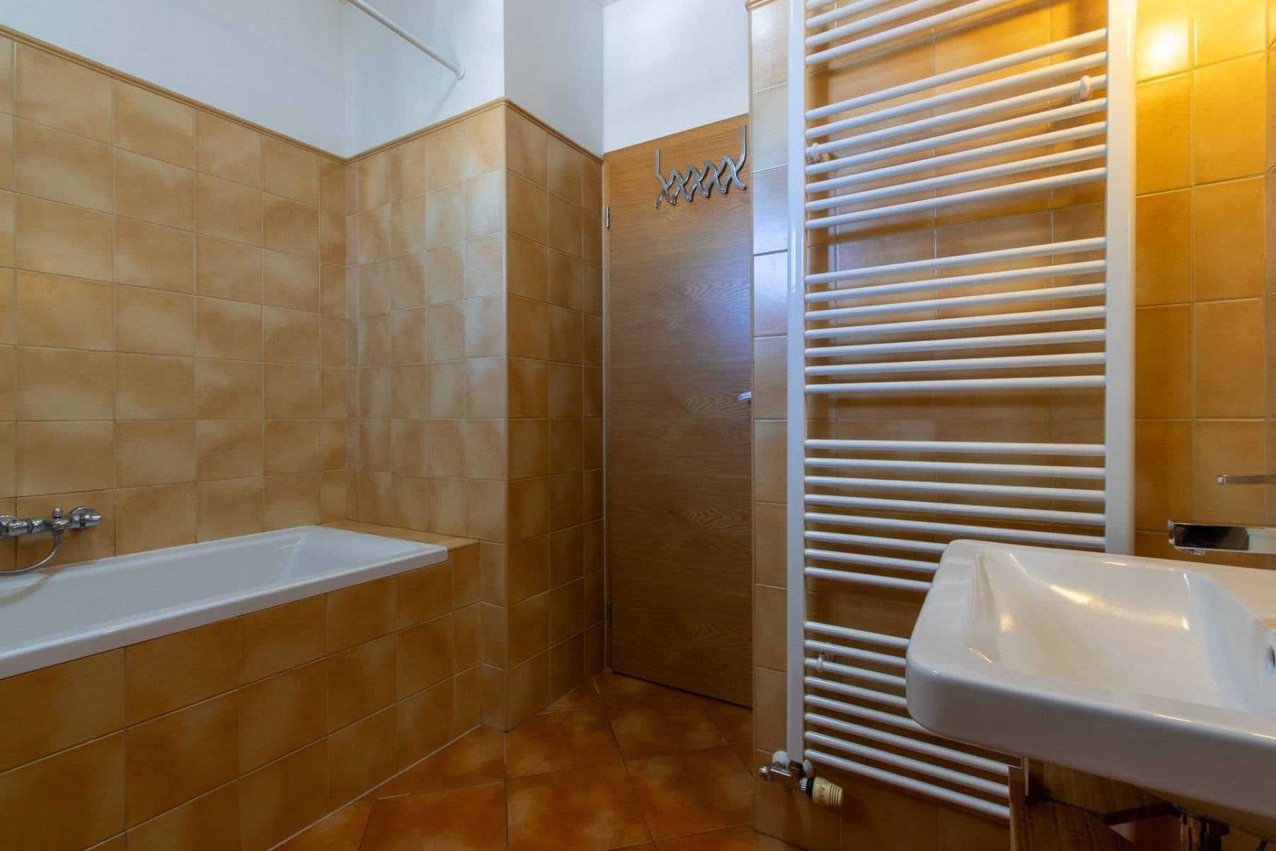 1 bedroom with open-plan kitchen flat to rent, 42 m², Drahobejlova, Prague, Prague 1 bedroom with open-plan kitchen flat to rent, 42 m², Drahobejlova, Prague, Prague