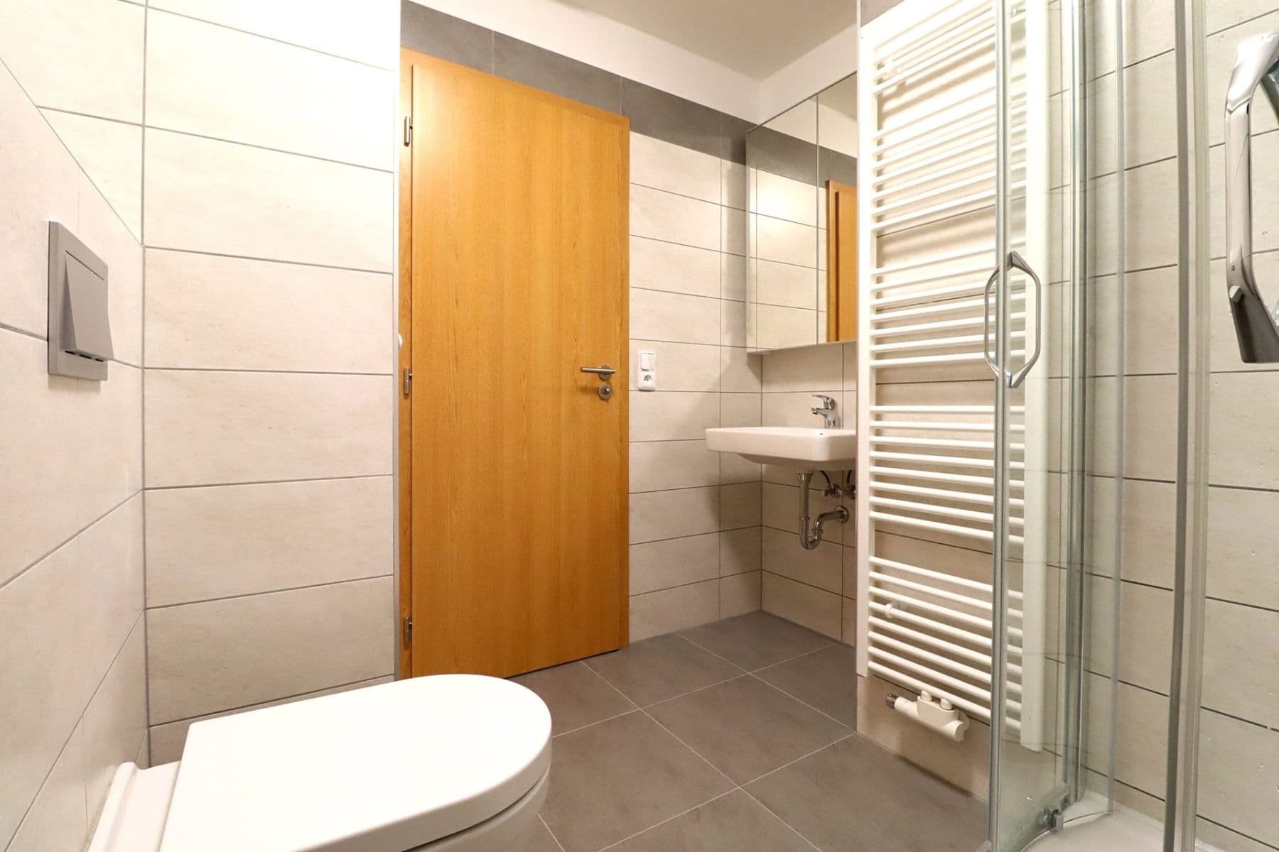 1 bedroom with open-plan kitchen flat to rent, 43 m², V závětří, Prague, Prague 1 bedroom with open-plan kitchen flat to rent, 43 m², V závětří, Prague, Prague