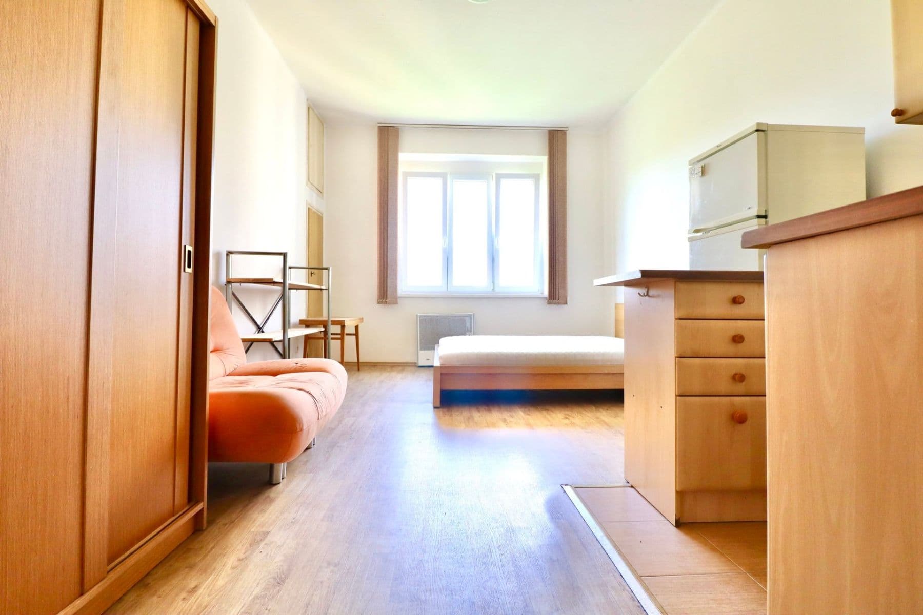 Studio flat to rent, 29 m², 28. pluku, Prague, Prague Studio flat to rent, 29 m², 28. pluku, Prague, Prague
