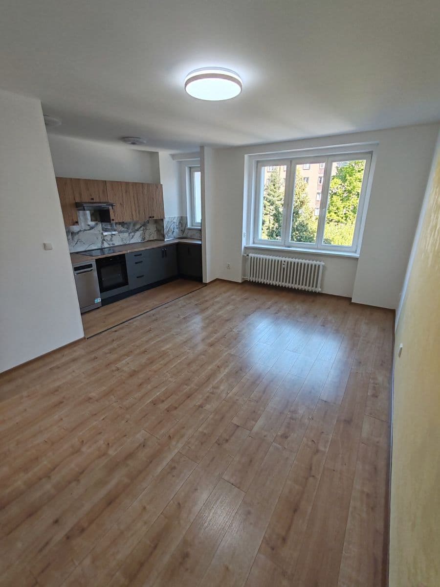 Studio flat to rent, 35 m², Vršovická, Prague, Prague Studio flat to rent, 35 m², Vršovická, Prague, Prague