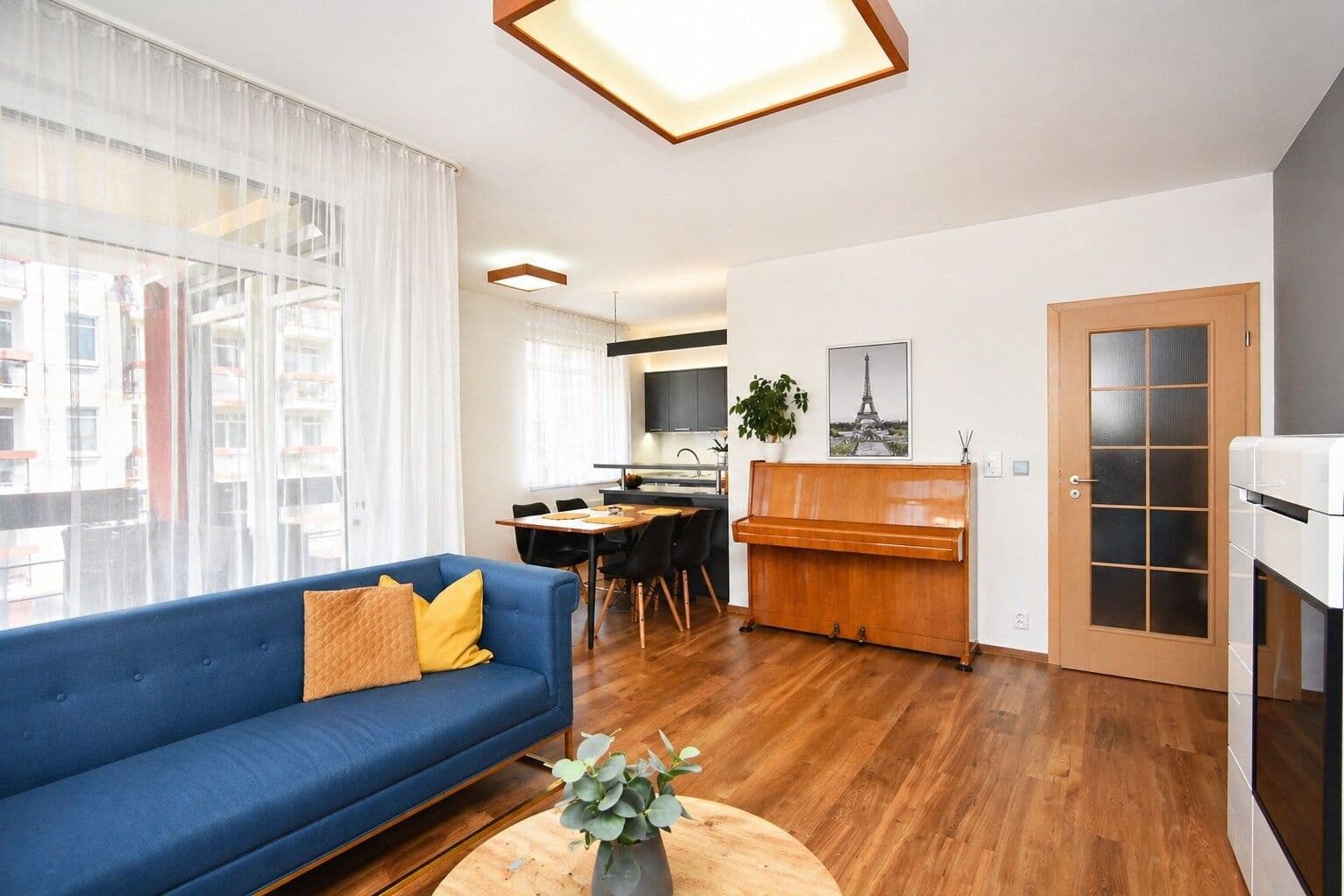2 bedroom with open-plan kitchen flat to rent, 85 m², Nad Okrouhlíkem, Prague, Prague 2 bedroom with open-plan kitchen flat to rent, 85 m², Nad Okrouhlíkem, Prague, Prague