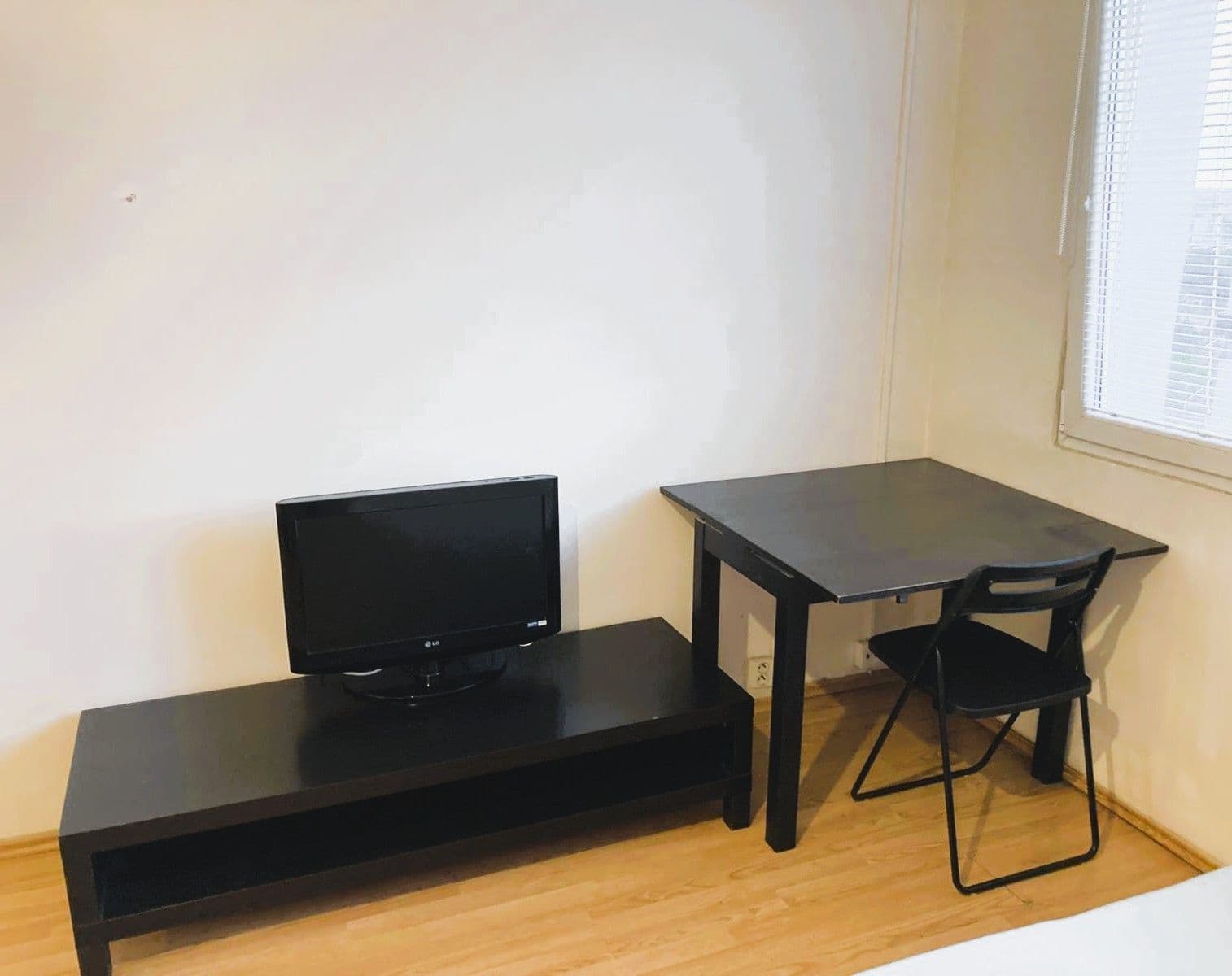 Small studio flat to rent, 25 m², Jabloňová, Prague, Prague Small studio flat to rent, 25 m², Jabloňová, Prague, Prague