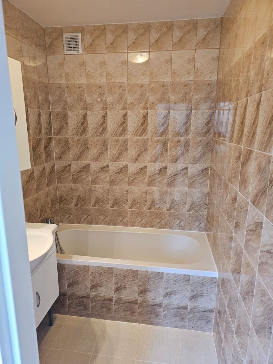 2 bedroom flat to rent, 65 m², Soukenická, Liberec, Liberecký Region 2 bedroom flat to rent, 65 m², Soukenická, Liberec, Liberecký Region