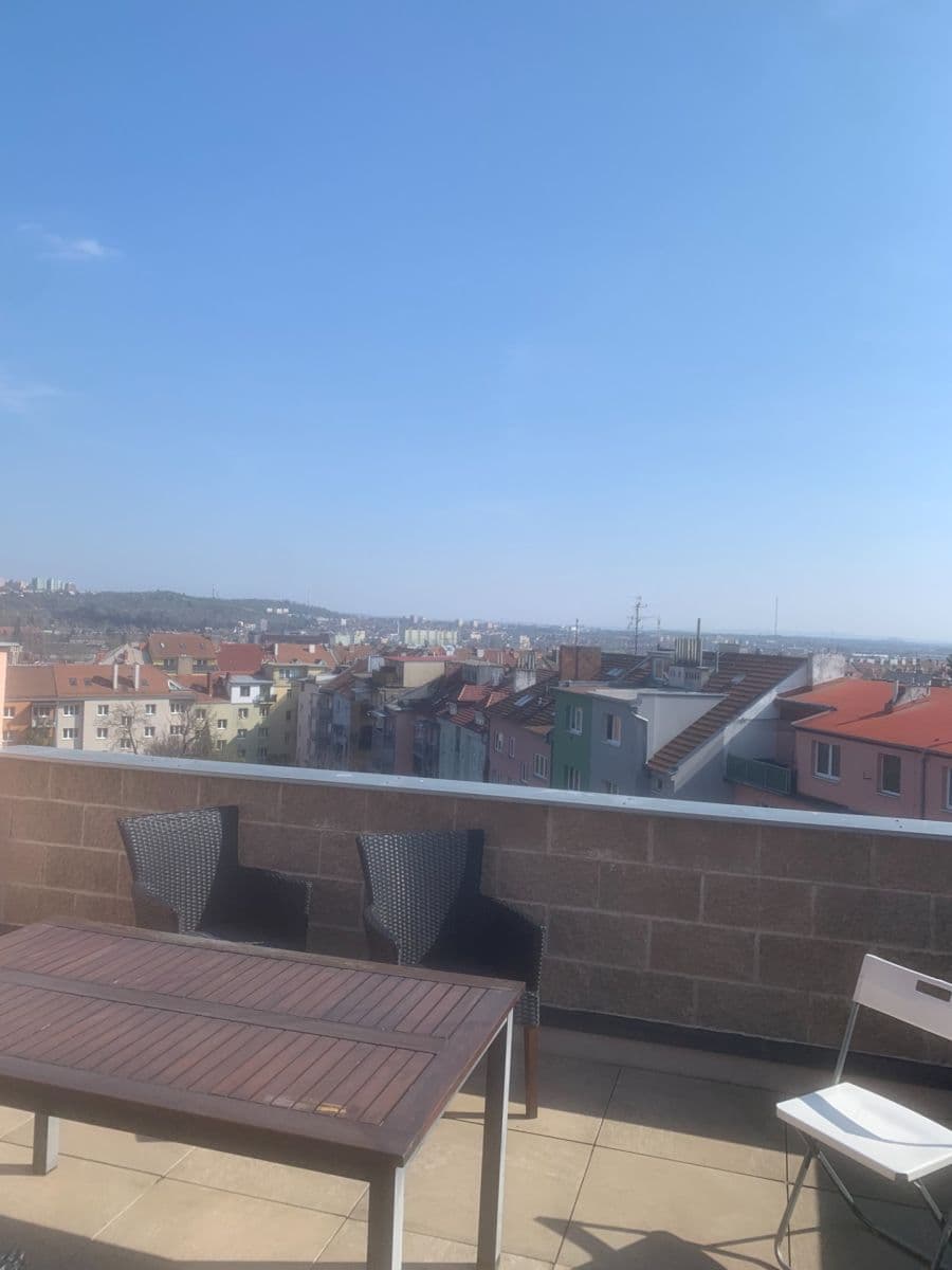 1 bedroom with open-plan kitchen flat to rent, 45 m², Brno, Jihomoravský Region 1 bedroom with open-plan kitchen flat to rent, 45 m², Brno, Jihomoravský Region