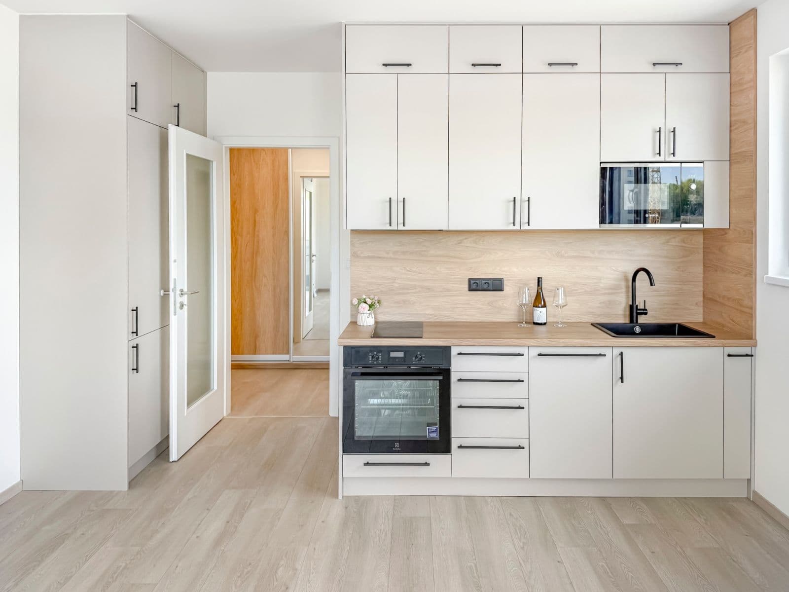 Studio flat to rent, 39 m², Bukačova, Prague, Prague Studio flat to rent, 39 m², Bukačova, Prague, Prague