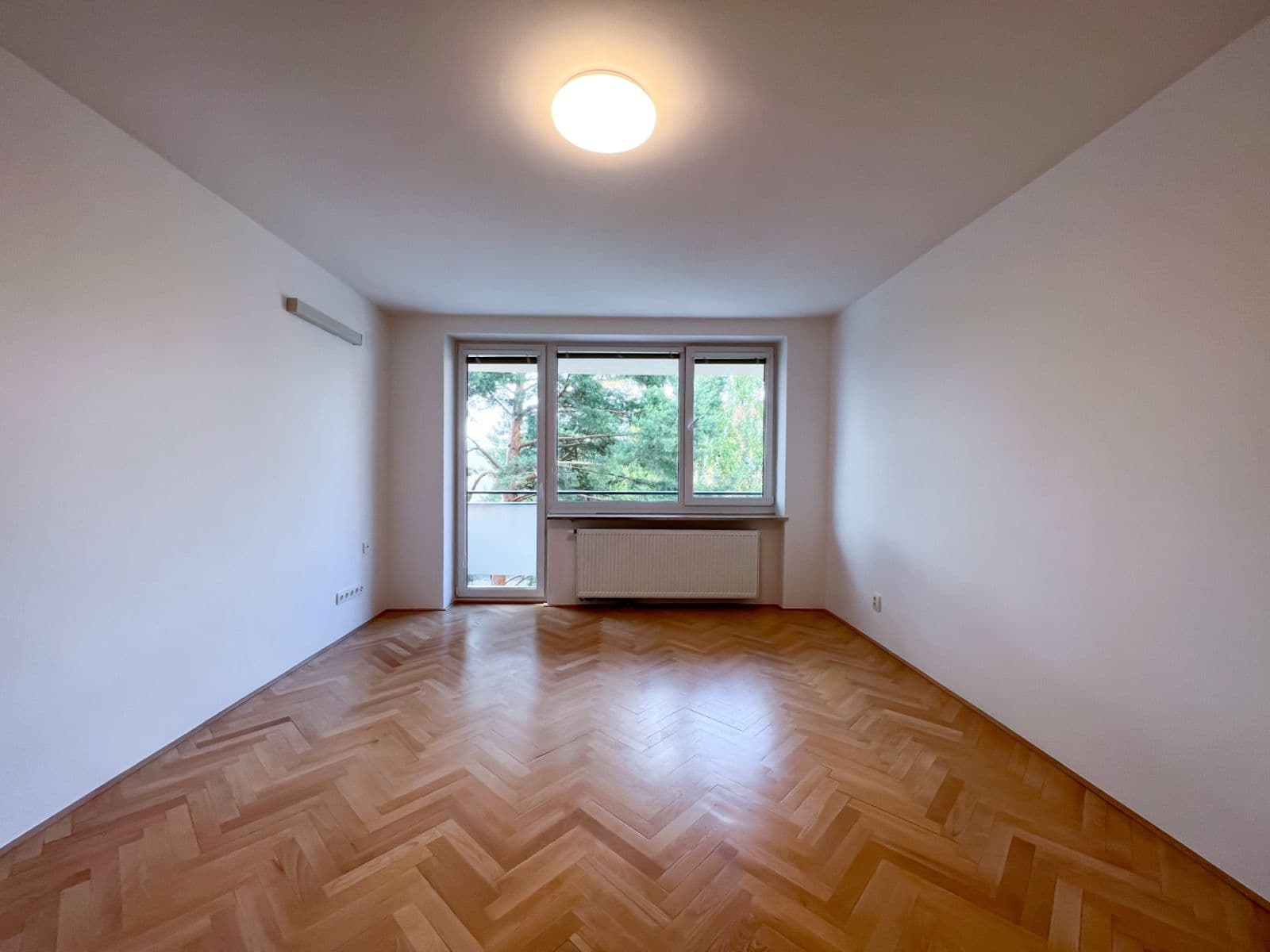 2 bedroom flat to rent, 64 m², Uprkova, Brno, Jihomoravský Region 2 bedroom flat to rent, 64 m², Uprkova, Brno, Jihomoravský Region