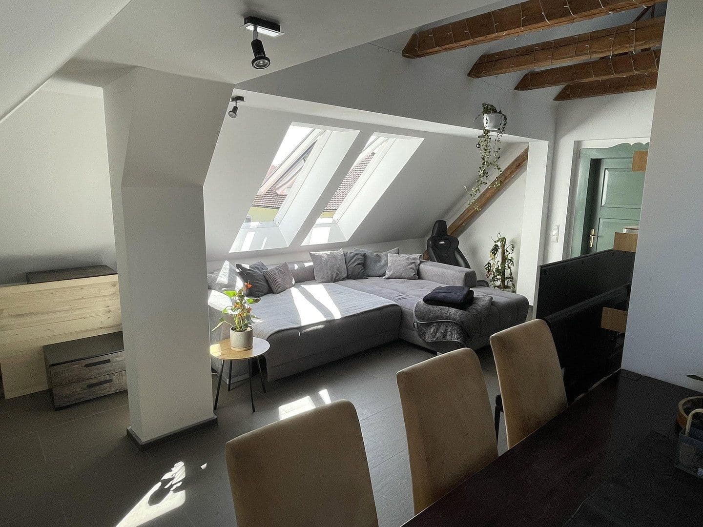 1 bedroom with open-plan kitchen flat to rent, 80 m², Bruck i.d.OPf., Bavaria 1 bedroom with open-plan kitchen flat to rent, 80 m², Bruck i.d.OPf., Bavaria