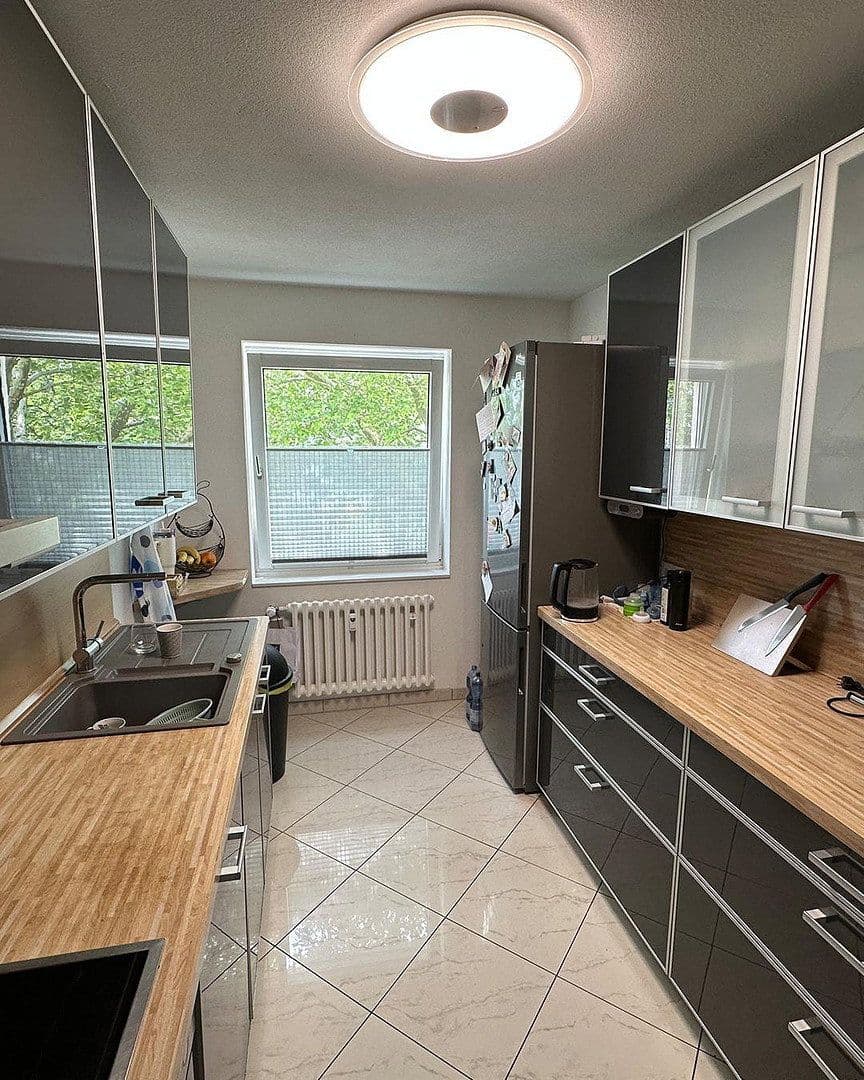 3 bedroom with open-plan kitchen flat for sale, 94 m², Essen, North Rhine-Westphalia 3 bedroom with open-plan kitchen flat for sale, 94 m², Essen, North Rhine-Westphalia