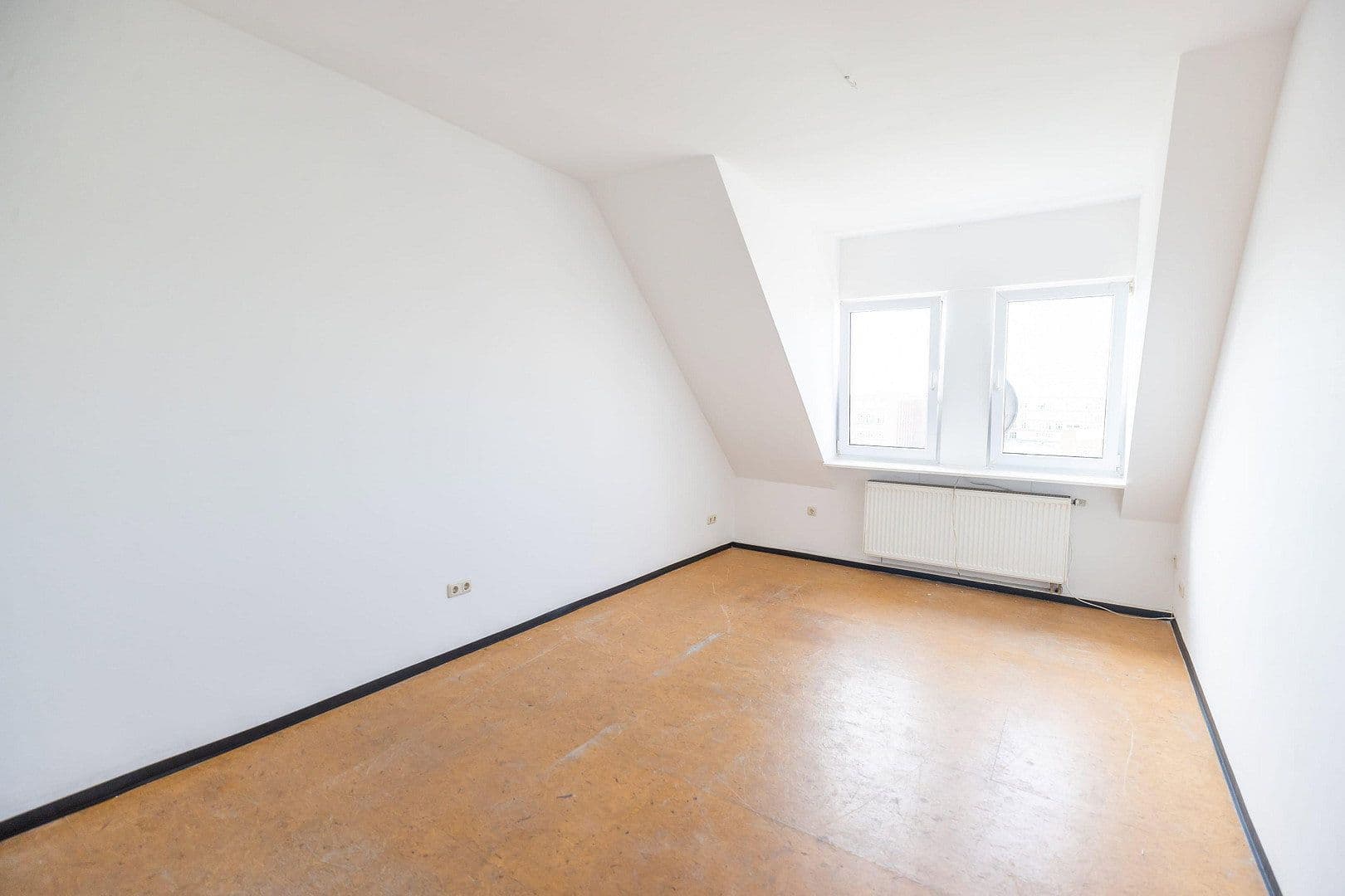 house for sale, 733 m², Nürnberg, Bavaria house for sale, 733 m², Nürnberg, Bavaria