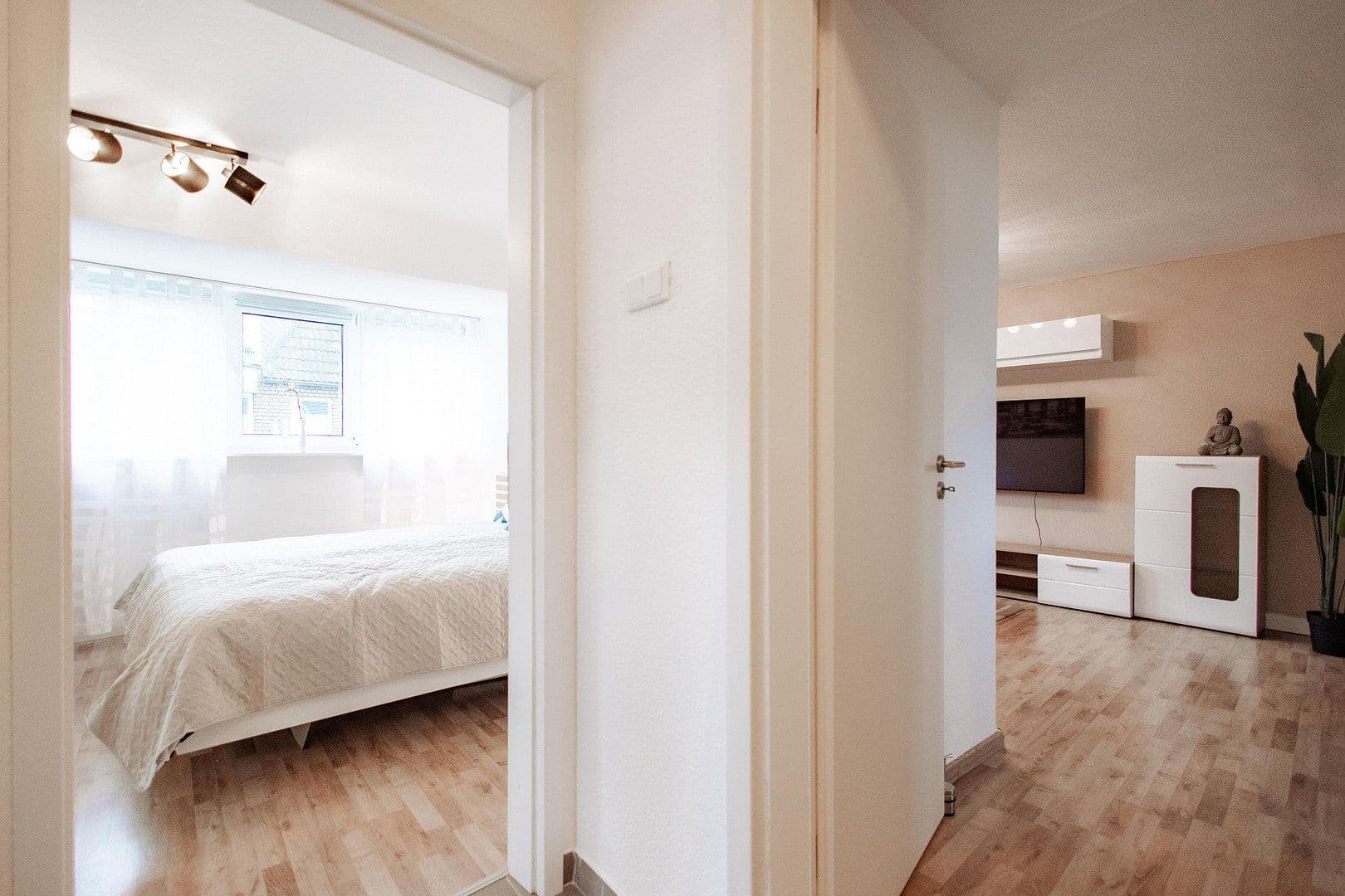 1 bedroom with open-plan kitchen flat to rent, 67 m², Adolf-Flecken Str., Neuss, North Rhine-Westphalia 1 bedroom with open-plan kitchen flat to rent, 67 m², Adolf-Flecken Str., Neuss, North Rhine-Westphalia