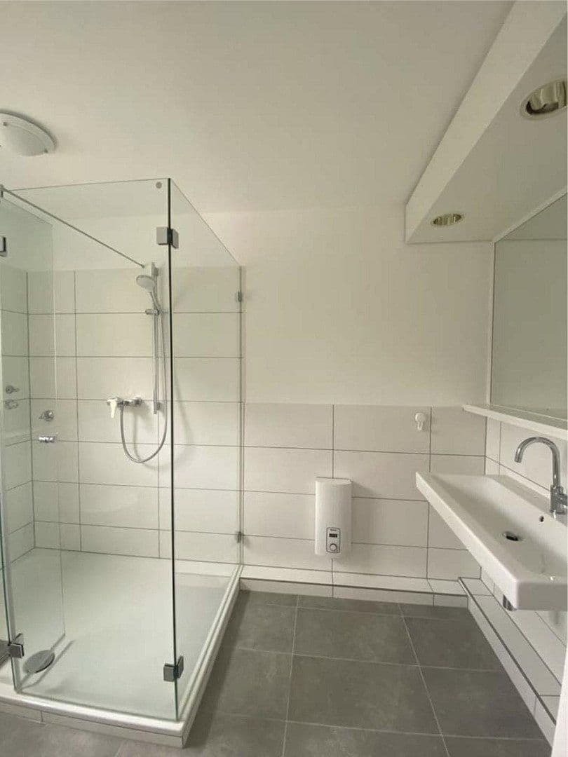 1 bedroom with open-plan kitchen flat to rent, 108 m², Bielefeld, North Rhine-Westphalia 1 bedroom with open-plan kitchen flat to rent, 108 m², Bielefeld, North Rhine-Westphalia